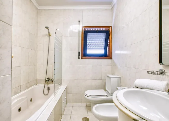 Amazing Gaia - Oporto With Garage Apartment *